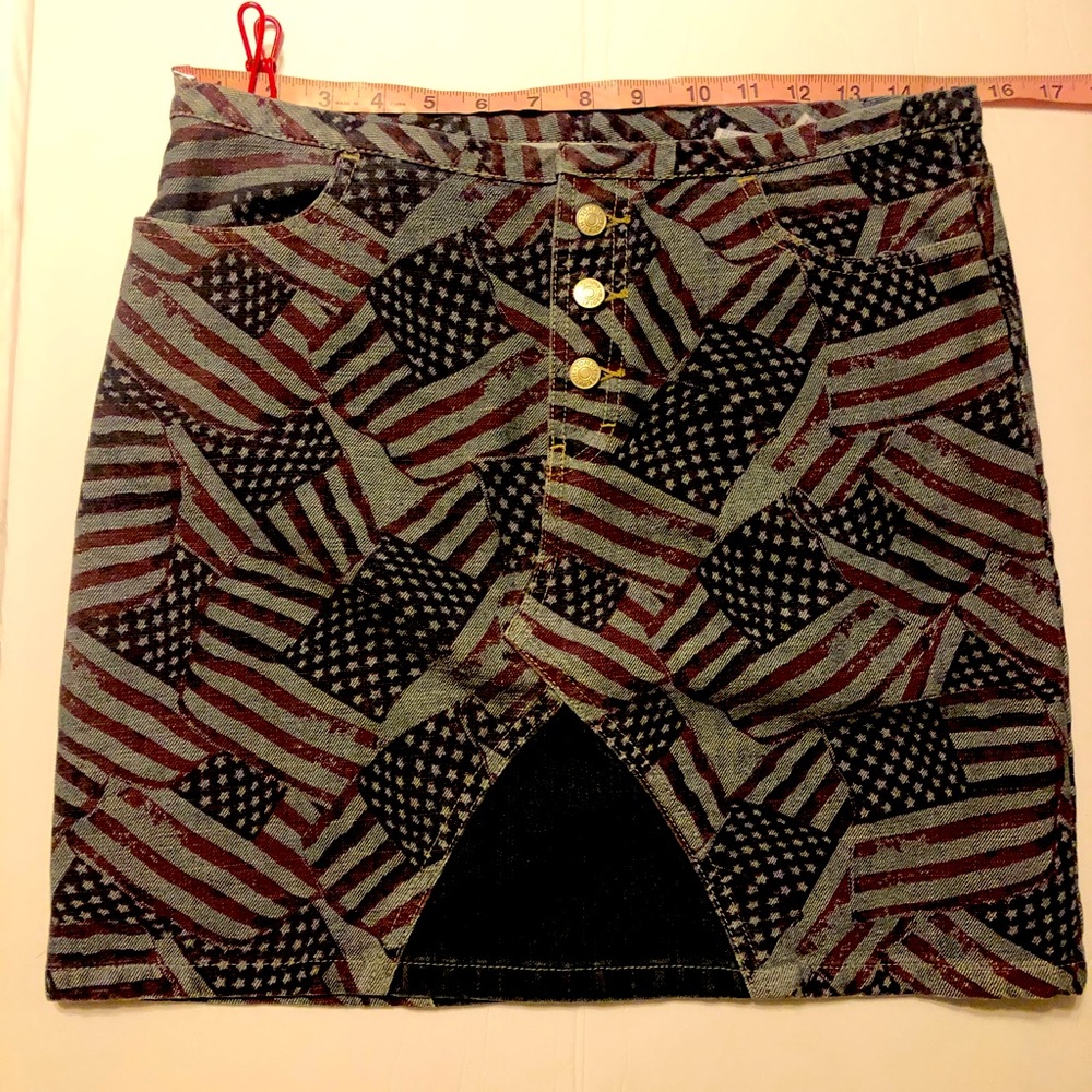 🇺🇸 Tommy Hilfiger Denim 🇺🇸 Flag Jean Skirt 🇺🇸